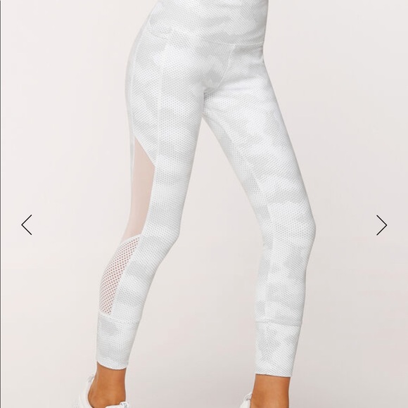 Lorna Jane Outlast Core AB Leggings - Picture 2 of 6